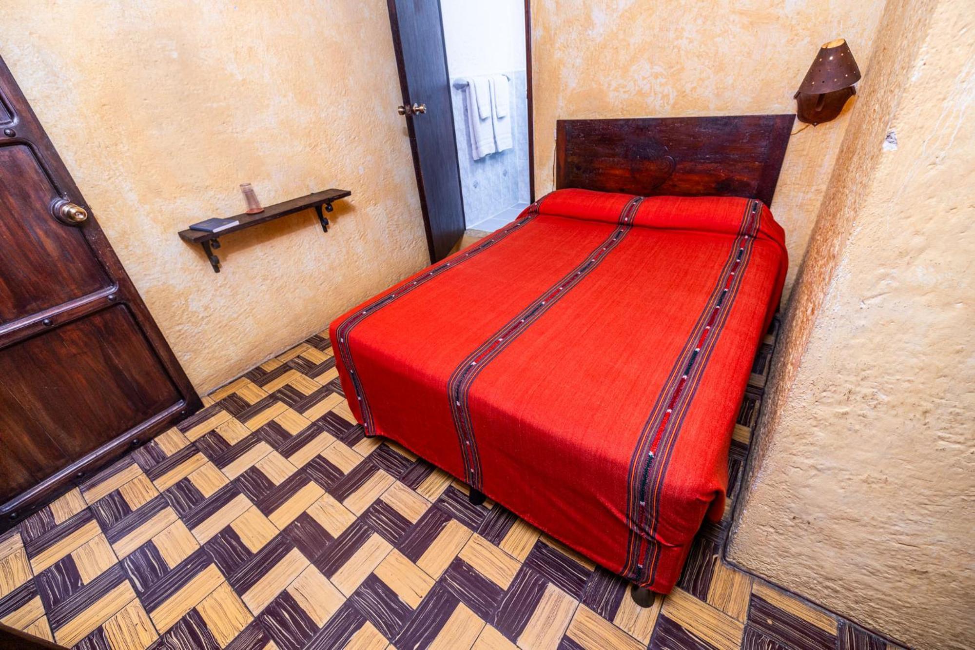 אנטיגואה גואטמלה Hotel La Sin Ventura מראה חיצוני תמונה
