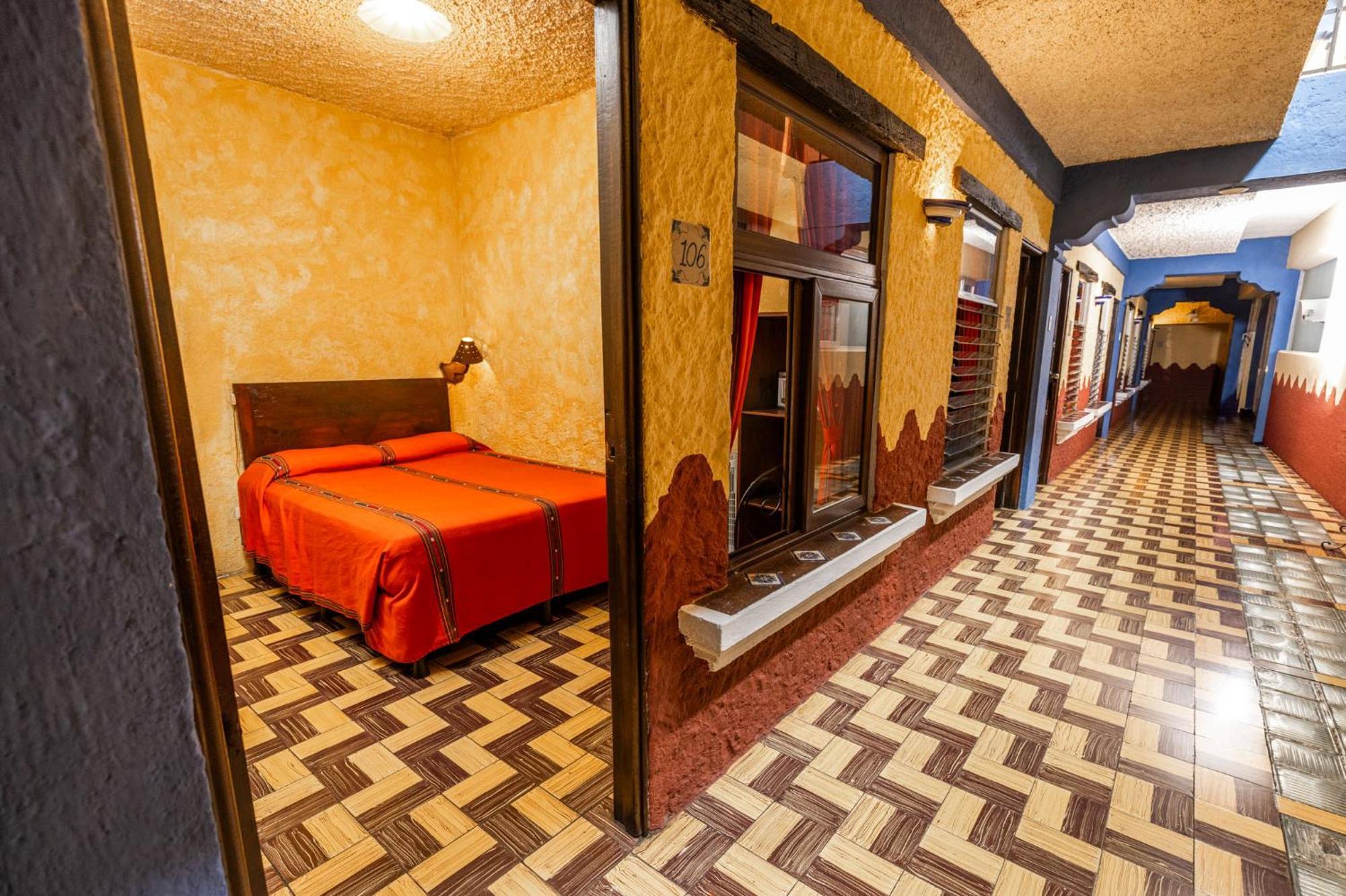 אנטיגואה גואטמלה Hotel La Sin Ventura מראה חיצוני תמונה