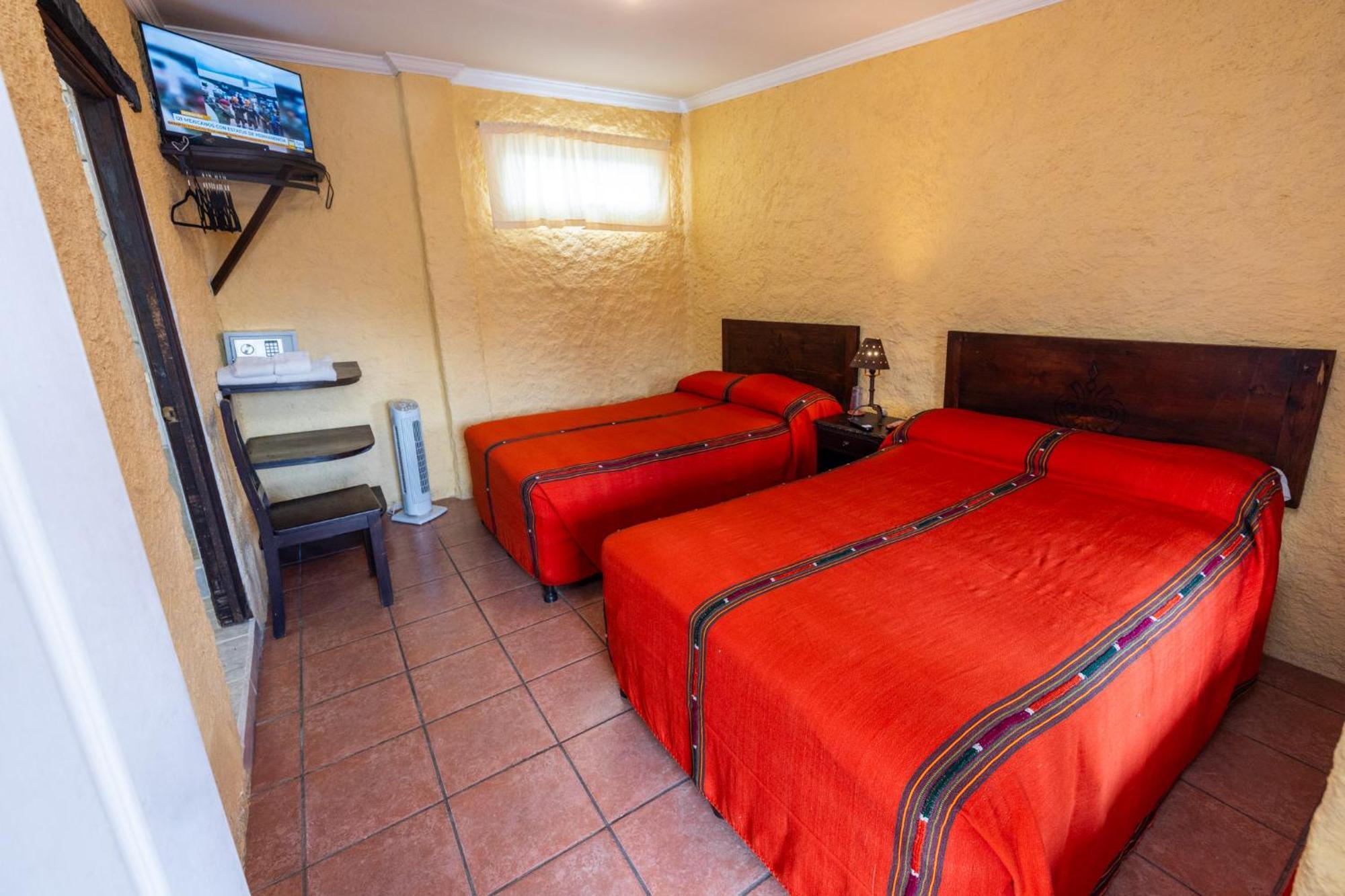 אנטיגואה גואטמלה Hotel La Sin Ventura מראה חיצוני תמונה